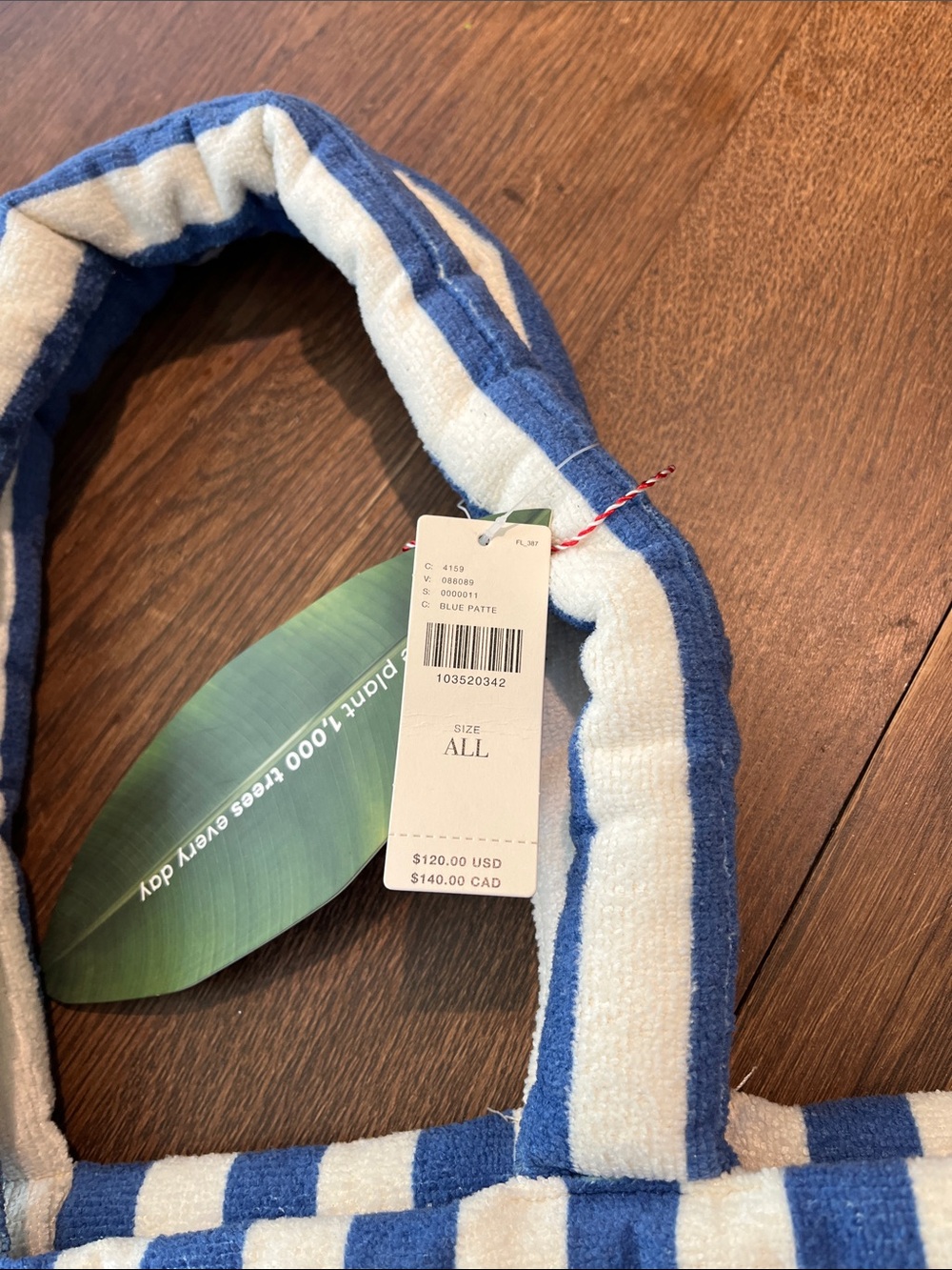 NEW!!! FARM Rio Blue & White Striped Parrot Tote Anthropologie - Picture 13 of 13